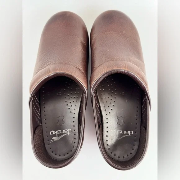 Dansko Women's Brown Leather Professional Clogs, Slip-on, Size 37 (US 6.5) - Picture 9 of 13